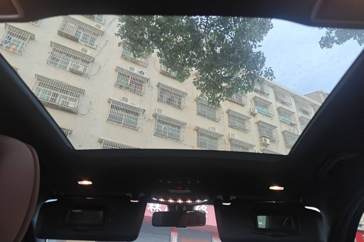 奔驰GLC 2020款 改款 GLC 260 L 4MATIC 豪华型局部细节22