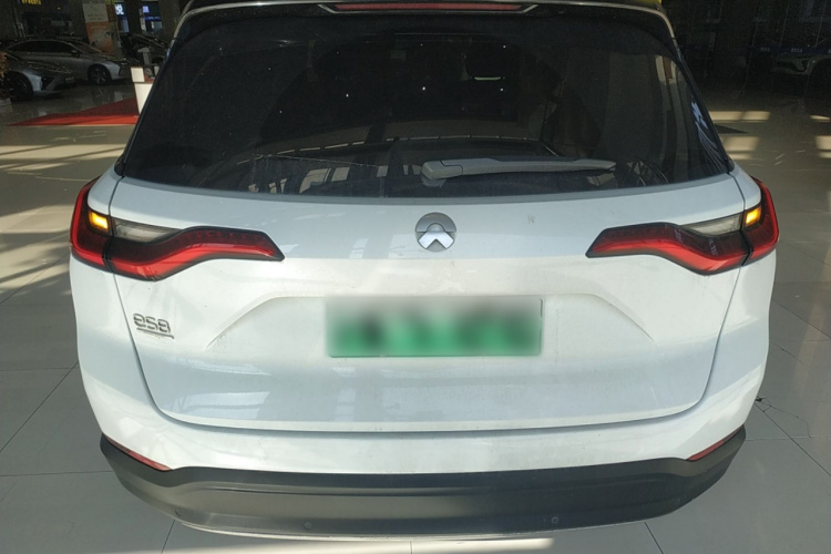 蔚来ES8 2018款 创始版车身外观6004