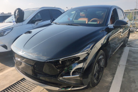 五菱汽车 五菱星光 2025款 610km 智能旗舰型