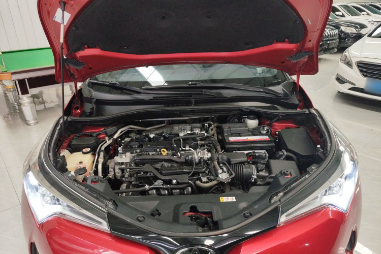 丰田C-HR 2018款 2.0L 领先天窗版 国VI局部细节24