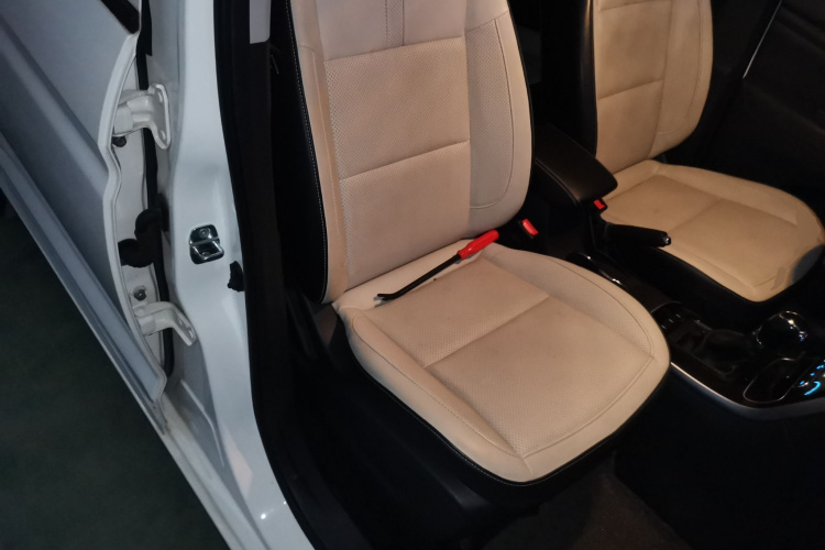 长安凯程 长安欧尚A600EV 2021款 EV局部细节41