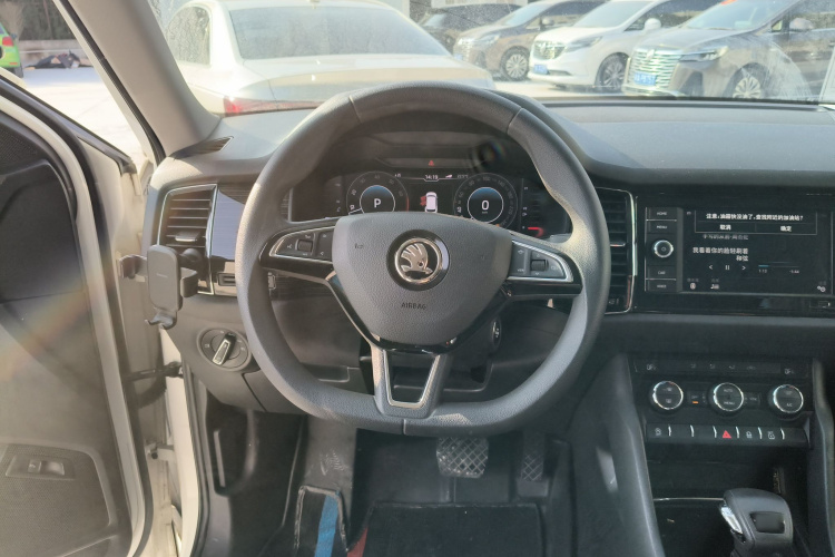 斯柯达 柯迪亚克GT 2019款 TSI330 两驱舒适版 国VI中控内饰13