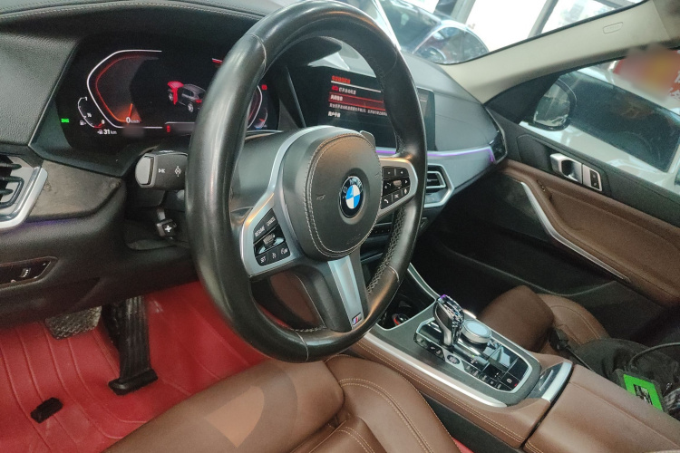 宝马X5(进口) 2022款 xDrive30i M运动套装中控内饰13