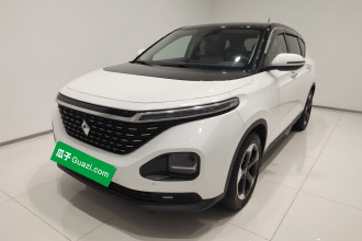 宝骏RM-5 2019款 1.5T CVT 24小时在线尊贵型 6座