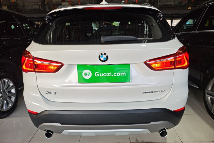 宝马X1 2019款 xDrive20Li 尊享型车身外观6004