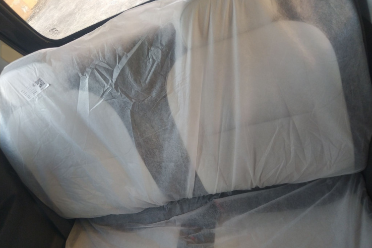 吉利银河 2025款 210km 熊猫卡丁中控内饰7004