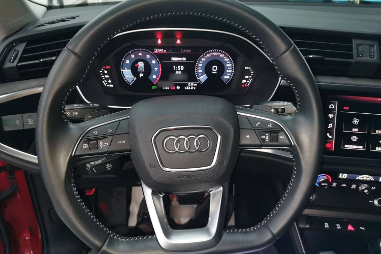 奥迪Q3 2020款 35 TFSI 时尚动感型中控内饰13