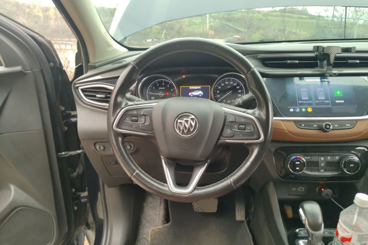 别克 昂科拉GX 2020款 20T CVT两驱豪华型中控内饰13