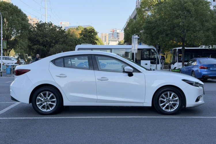 马自达3 昂克赛拉 2017款 三厢 1.5L 自动豪华型 国V车身外观6003