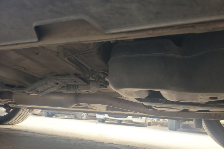 长安UNI-T 2020款 1.5T 尊贵型局部细节9003