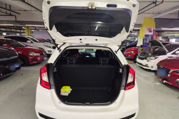 本田 飞度 2018款 1.5L CVT舒适版局部细节23