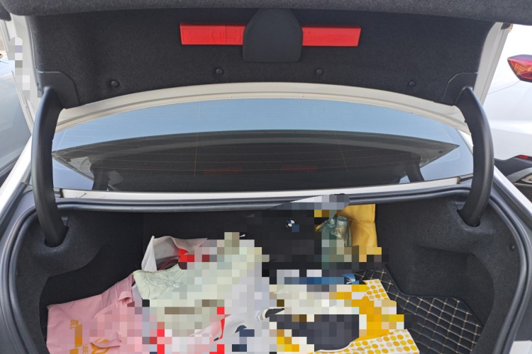 宝马3系 2022款 325Li M运动套装局部细节23