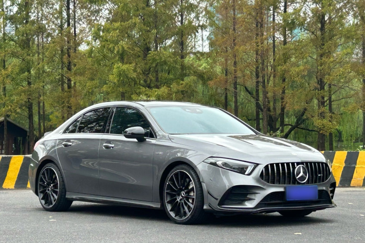 奔驰A级AMG 2022款 AMG A 35 L 4MATIC车身外观6002