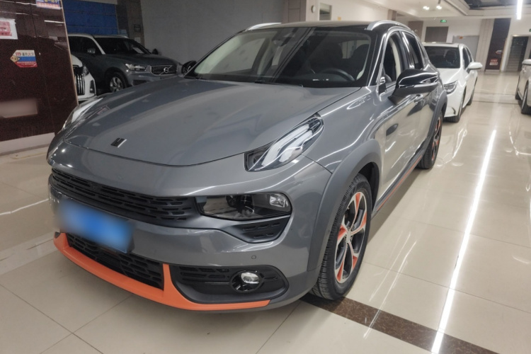 领克02 2018款 1.5T DCT两驱耀Pro版 国V车身外观1