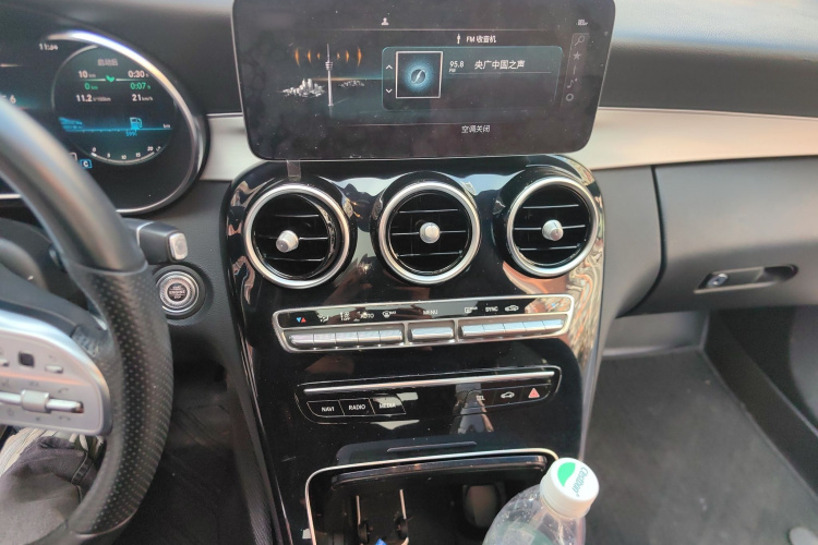 奔驰C级 2021款 C 260 星耀臻藏版局部细节16