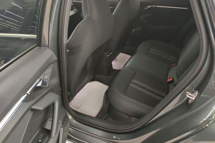 奥迪A3 2024款 Sportback 35 TFSI 时尚运动型中控内饰21