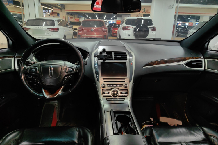 林肯MKZ 2018款 2.0T 尊享版中控内饰7002
