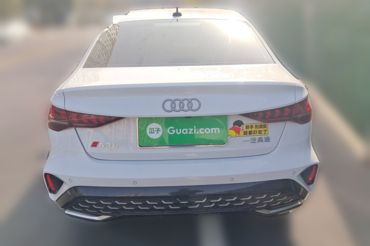 奥迪A3 2025款 A3L Limousine 35TFSI 飞驰尊享型车身外观6004