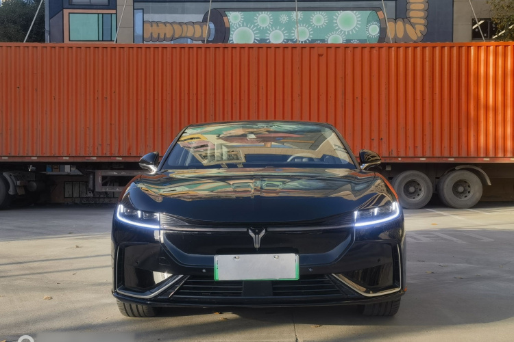 岚图汽车 岚图追光 2023款 四驱旗舰版车身外观6001