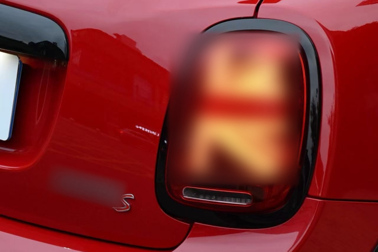 MINI 2018款 2.0T COOPER S 艺术家 五门版车身外观6012