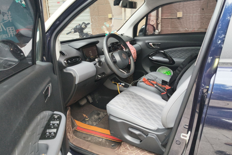 零跑汽车 零跑T03 2021款 400舒享版中控内饰19