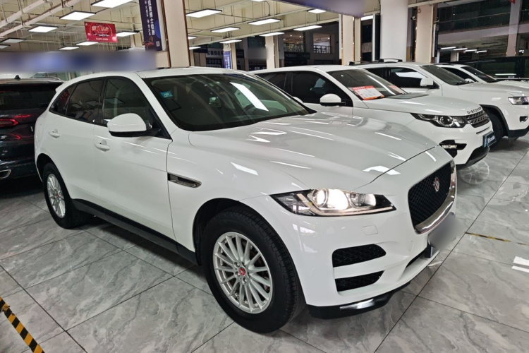 捷豹F-PACE 2018款 2.0T 两驱都市尊享版车身外观6002