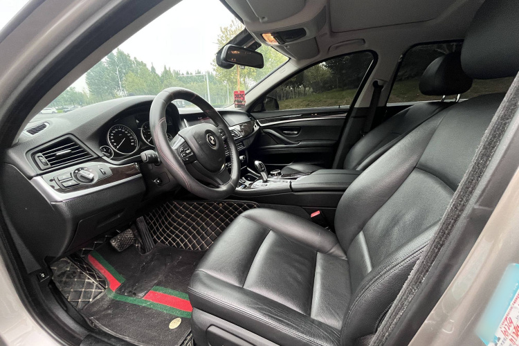 宝马5系 2017款 525Li 领先型车身外观6002