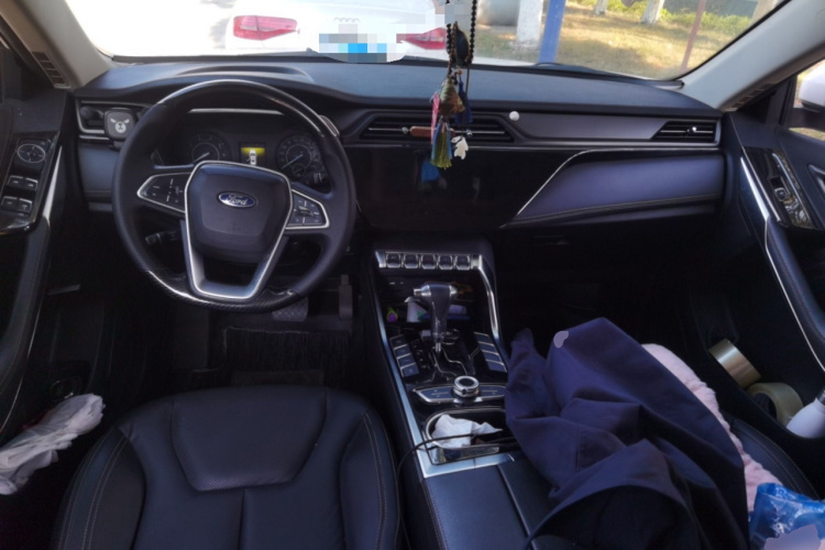 福特 领界 2019款 EcoBoost 145 CVT铂领型 国V中控内饰12