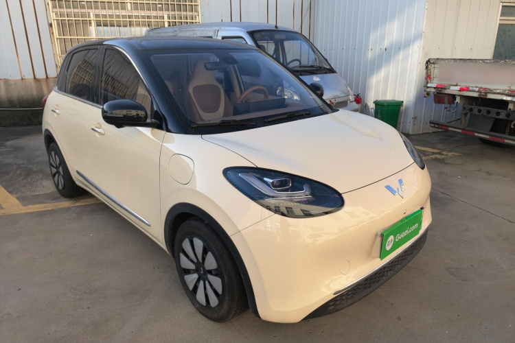 五菱汽车 五菱缤果 2025款 410km 灵犀尊享款车身外观3