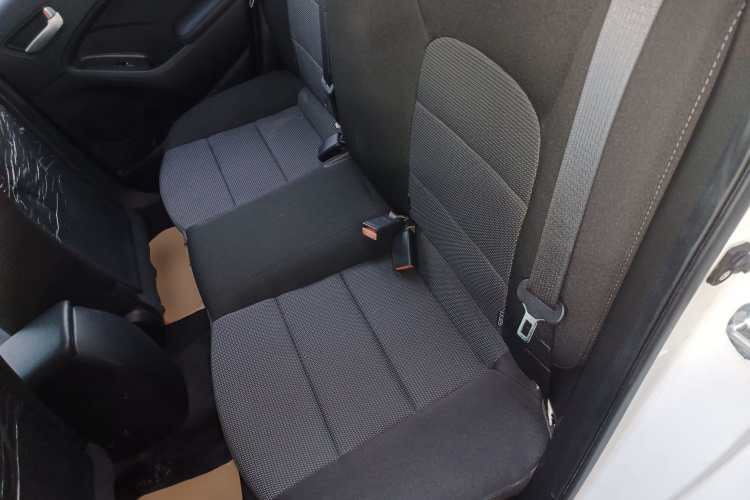 起亚K3 2016款 1.6L 自动天窗版中控内饰7004