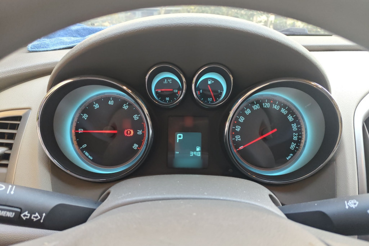 别克 英朗 2013款 GT 1.6L 自动时尚版局部细节14