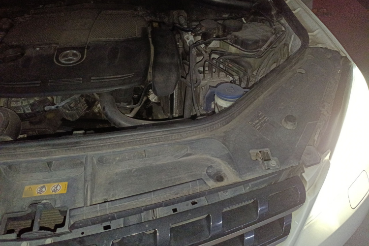 奔驰M级 2012款 ML 350 豪华型局部细节9007