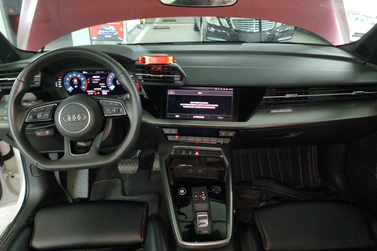 奥迪A3 2021款 Sportback 35 TFSI 进取运动型中控内饰12