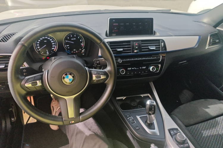 宝马2系(进口) 2018款 225i 敞篷轿跑车 M运动型中控内饰12