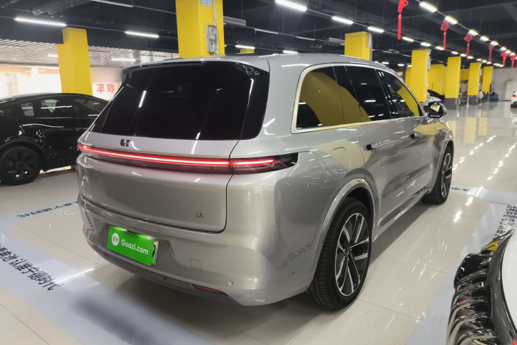 理想汽车 理想L8 2024款 Ultra车身外观6005
