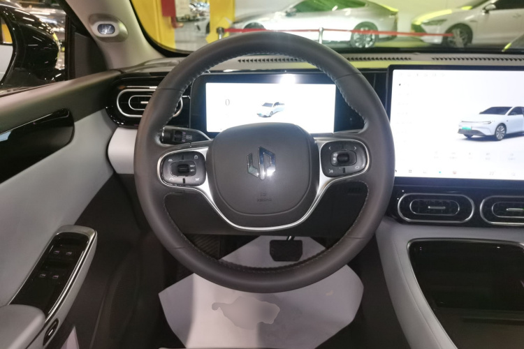 零跑汽车 零跑C01 2024款 增程 216舒享版中控内饰13