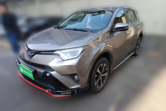丰田 RAV4荣放 2016款 2.0L CVT两驱风尚版 国V