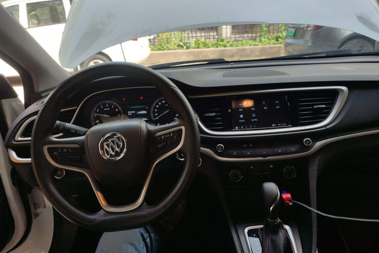 别克 英朗 2021款 改款 典范 1.5L 自动精英型中控内饰12