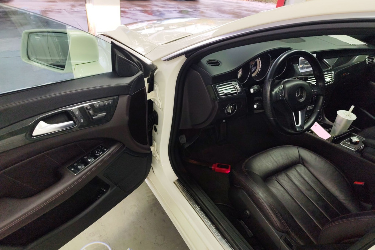 奔驰CLS 2012款 CLS 300 CGI中控内饰7003