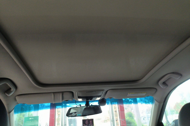 本田 歌诗图 2014款 2.4L 豪华导航版局部细节22