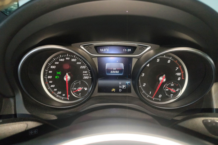 奔驰CLA 2017款 CLA 200 动感型局部细节14