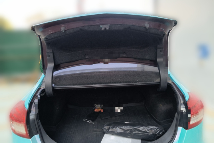 海马M6 2017款 1.5T CVT豪华型中控内饰23