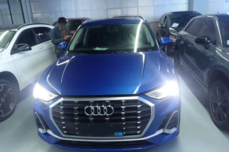 奥迪Q3 2020款 35 TFSI 时尚动感型车身外观6001