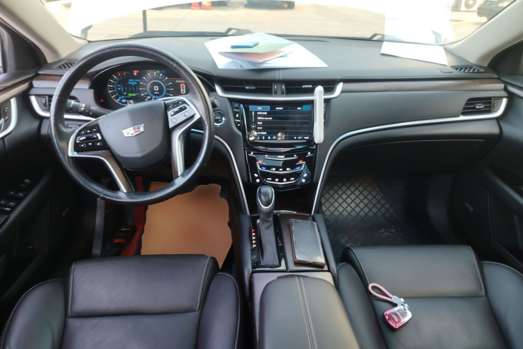 凯迪拉克XTS 2018款 28T 豪华型中控内饰12