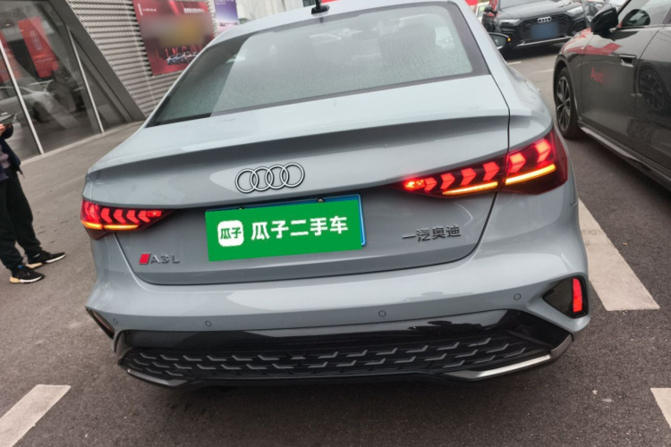 奥迪A3 2025款 A3L Limousine 35TFSI 飞驰尊享型车身外观6004
