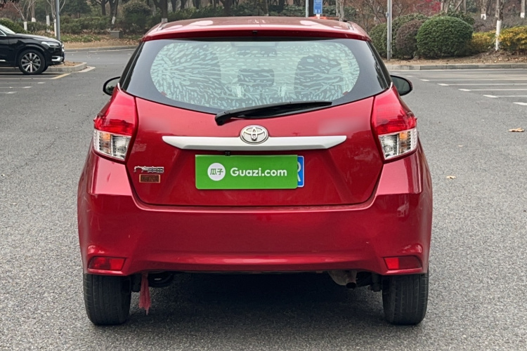 丰田 YARiS L 致炫 2015款 1.5E 自动魅动版车身外观6004