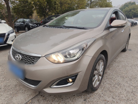 现代 朗动 2016款 1.6L 手动尊贵型