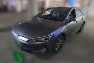 比亚迪 秦PLUS 2024款 荣耀版 EV 420KM领先型