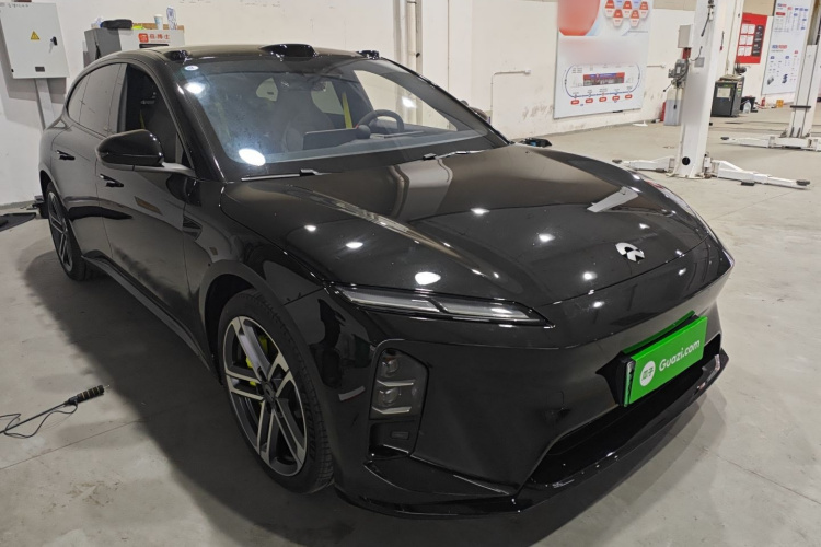 蔚来ET5T 2025款 冠军纪念版 100kWh Touring车身外观3