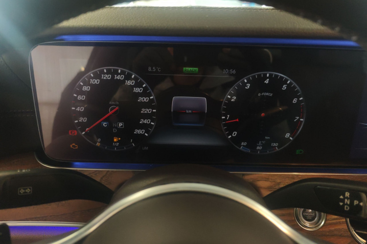 奔驰E级 2020款 E 260 L局部细节14